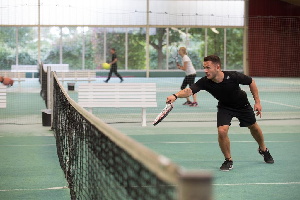 Aramis Tagungs- Und Sporthotel Gäufelden Dış mekan fotoğraf